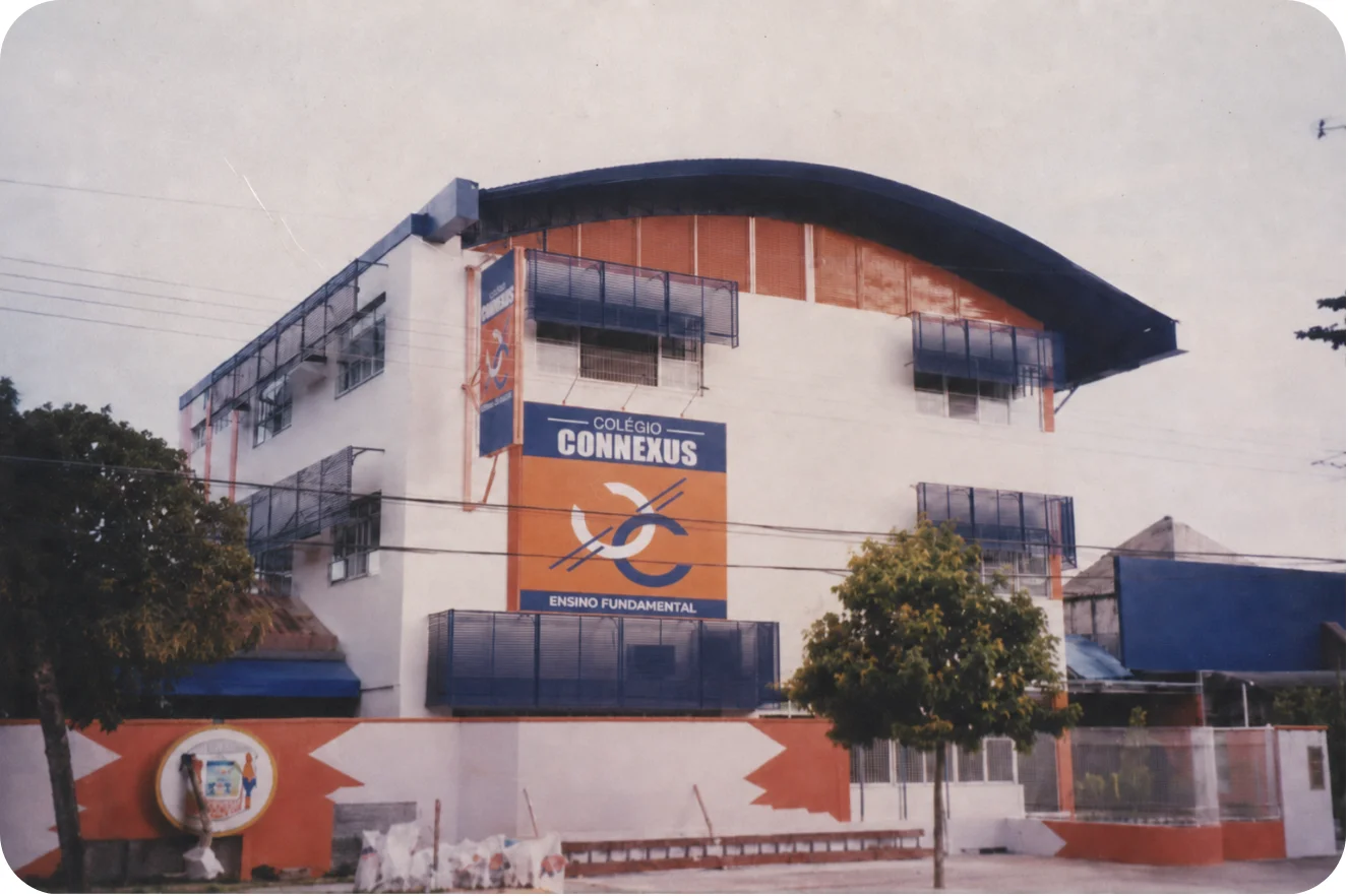 Fachada Inicial Colégio Connexus 2001